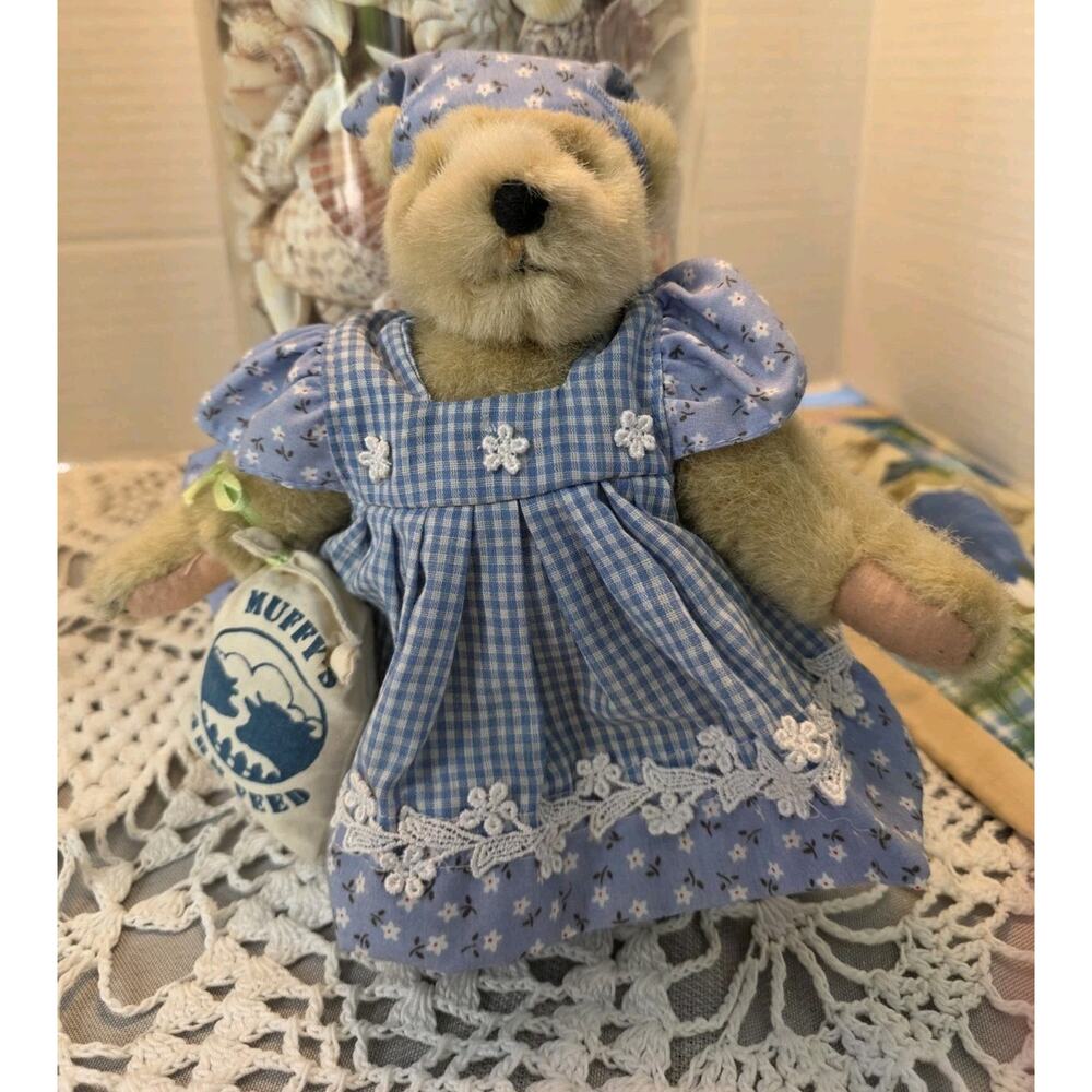 Vintage Muffy VanderBear 1982 Down On The Farm 8" Plush Bear NWT Collectible